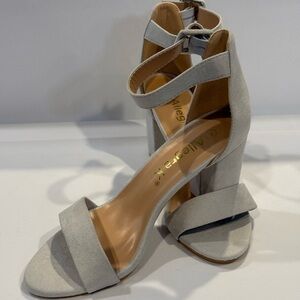 Allegra K Women's Gray Strappy Heels NWOT